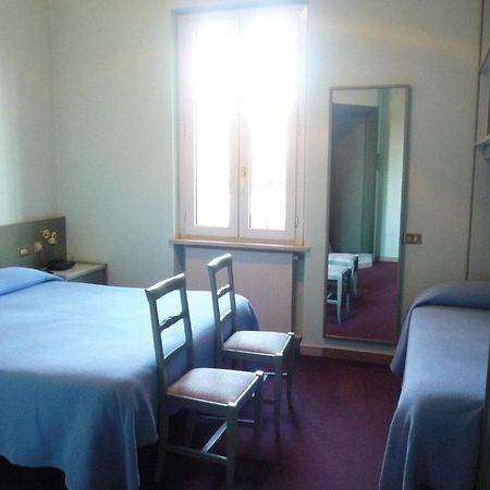 Albergo Il Portonaccio Spello Cameră foto