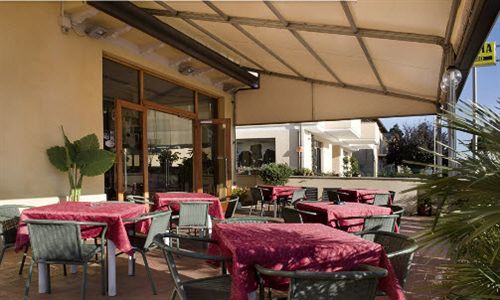 Albergo Il Portonaccio Spello Exterior foto